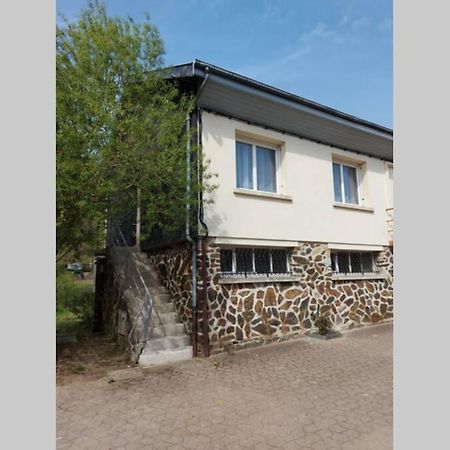 Monthermé Gite En Bord De Meuse מראה חיצוני תמונה